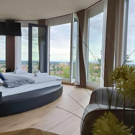 West Panorama Penthouse - Apartment With A Fantastic View Of The City Szombathely Zewnętrze zdjęcie