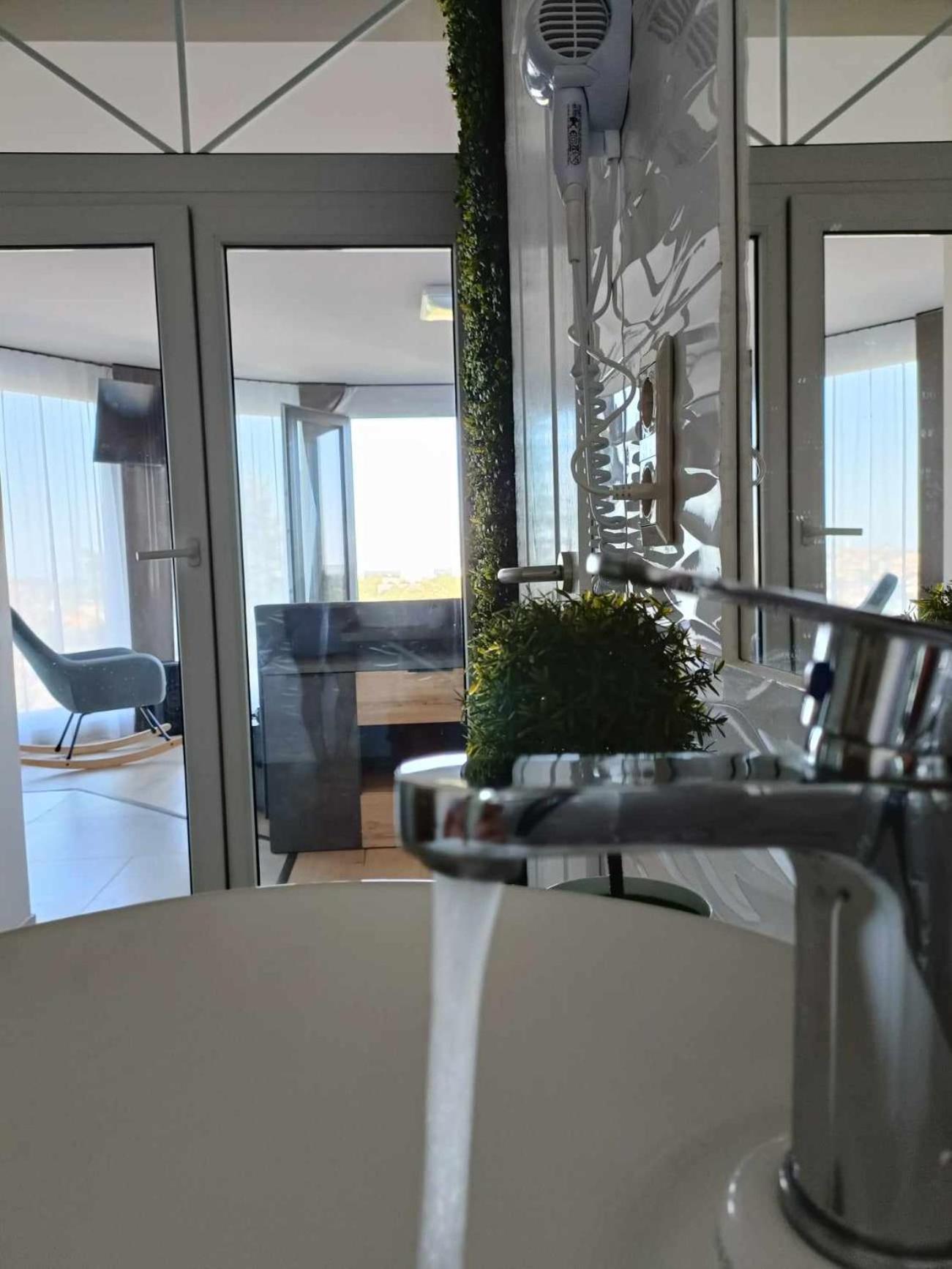 West Panorama Penthouse - Apartment With A Fantastic View Of The City Szombathely Zewnętrze zdjęcie